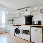 Spacious Apartment 2Br 4P - Republique