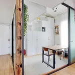 Spacious Apartment 2Br 4P - Republique