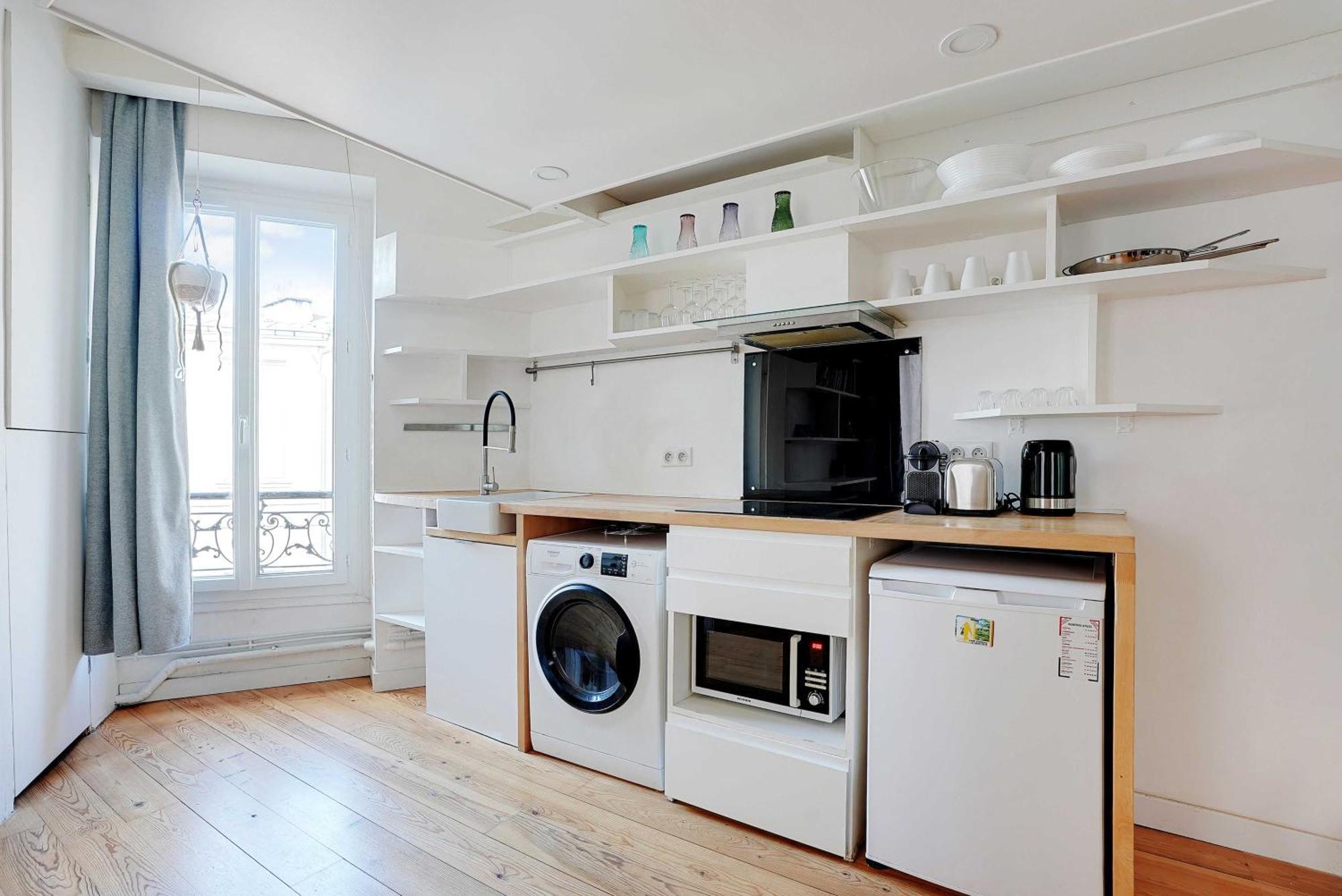 Spacious 2br 4p - Republique